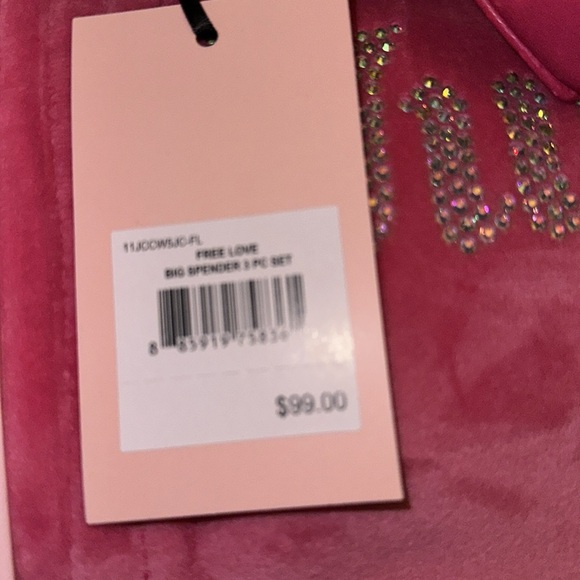 Juicy couture Pink Velvet purse, withh Heart Coin Purse and mini Glam Barrel - Picture 5 of 6